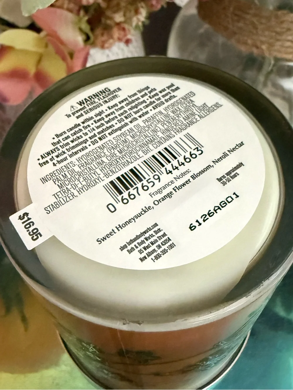 🆕🍯 BATH & BODY WORKS “BACKYARD HONEYSUCKLE” SINGLE WICK SOY WAX CANDLE. NEW.
